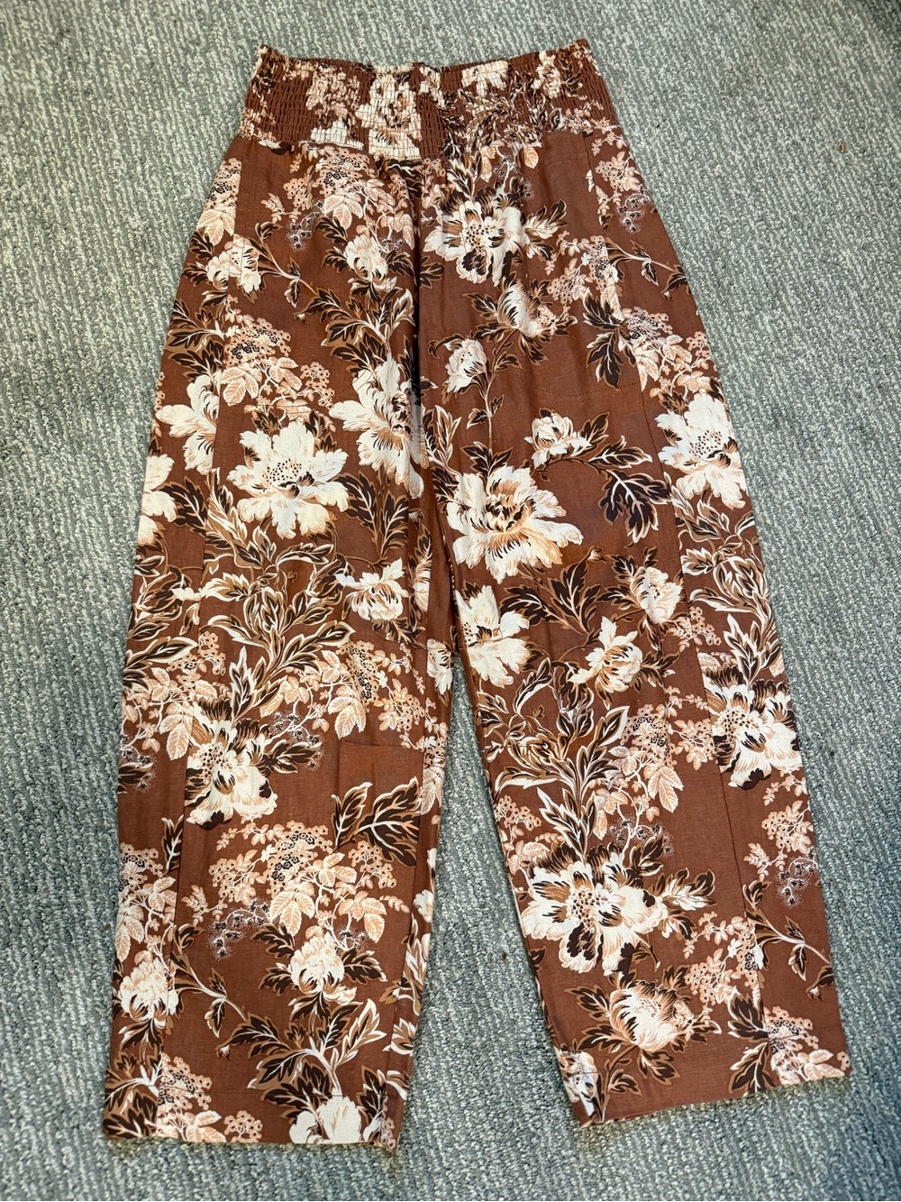 Anthropologie Pilcro The Reese Barrel Pants XS Brown Floral Linen Blend